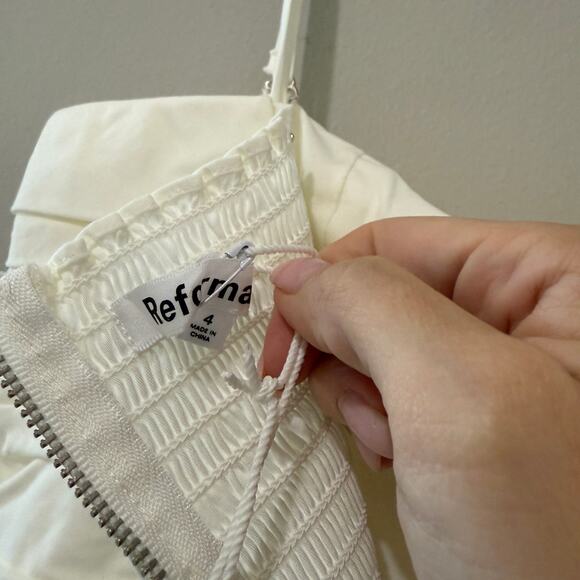 New Reformation Kastoria Dress - Picture 5 of 6